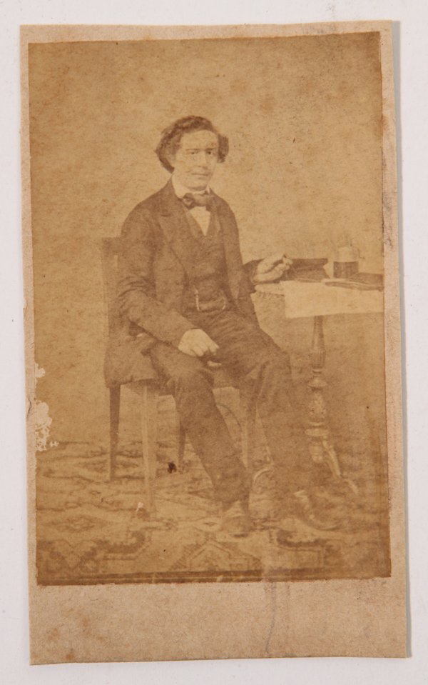 Albumen CDV of Writer (1 of 4)