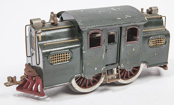 LIONEL STANDARD GAUGE NYC LOCOMOTIVE: in original dark green painted finish with "New York Central Lines 50" on sides, 4 x 11 x 5" high.
