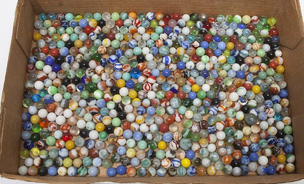 LARGE LOT OF UNSEARCHED MACHINE MADE MARBLES: A wide assortment of marbles from estate.