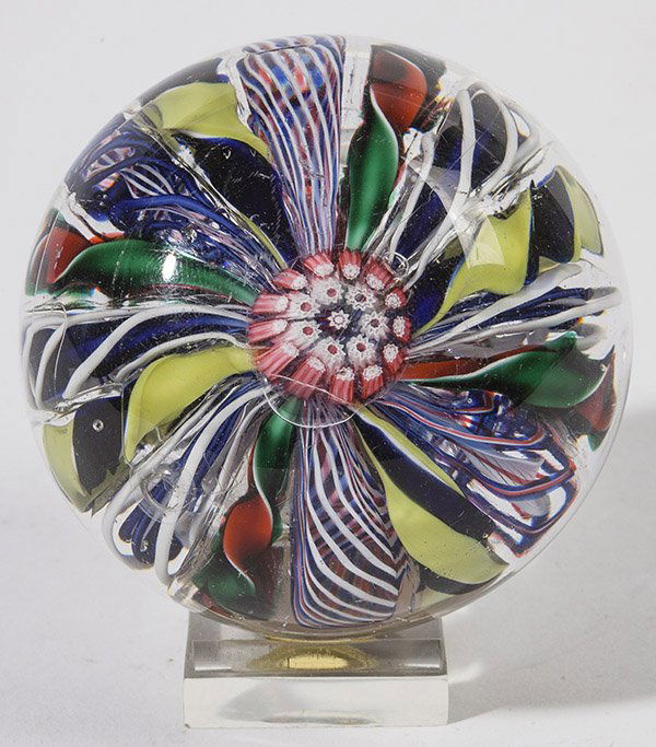 ATTRIBUTED ST. LOUIS PAPERWEIGHT (1 of 6)