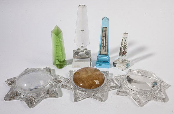 OBELISK W/ THERMOMETER PAPERWEIGHT PLUS OTHERS (1 of 8)