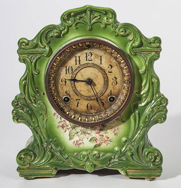 Ansonia Trump Porcelain Clock (1 of 8)
