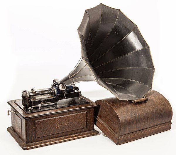 Edison Triumph Cylinder Phonograph (1 of 9)