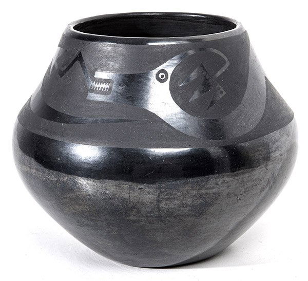 Maria & Julian Martinez Blackware Jar (1 of 8)