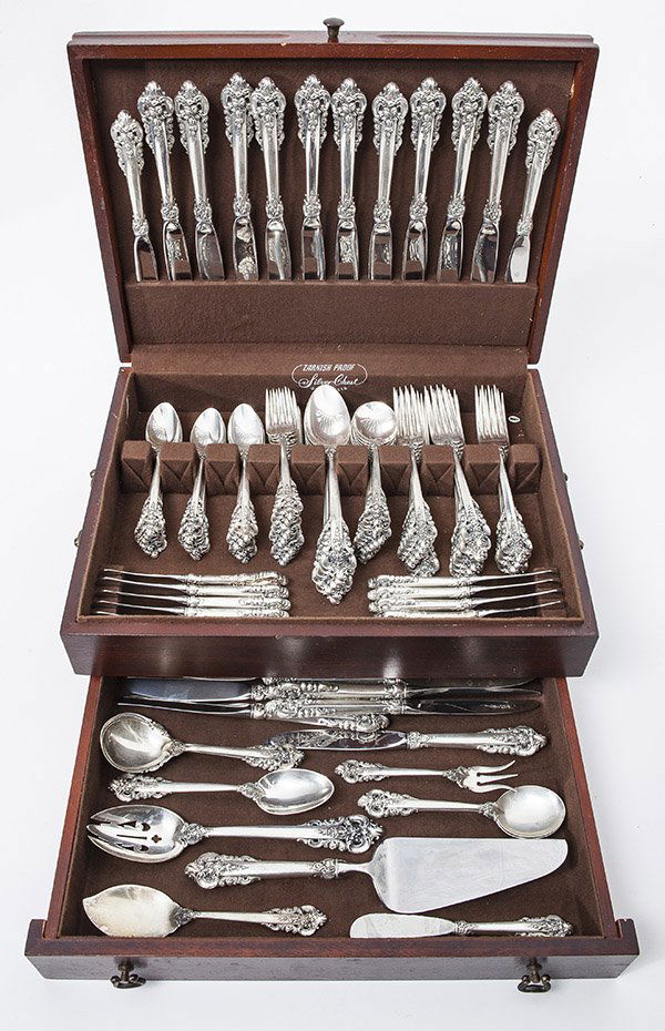 Set of Wallace Grand Baroque Sterling Flatware (1 of 9)