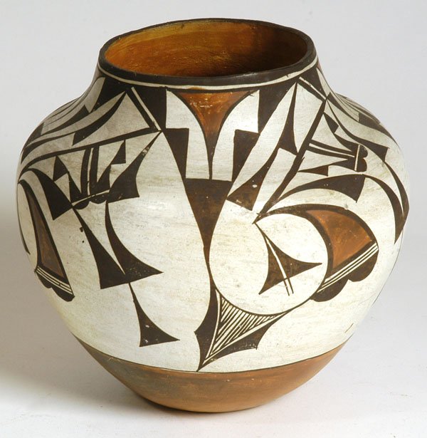 ACOMA INDIAN POTTERY JAR