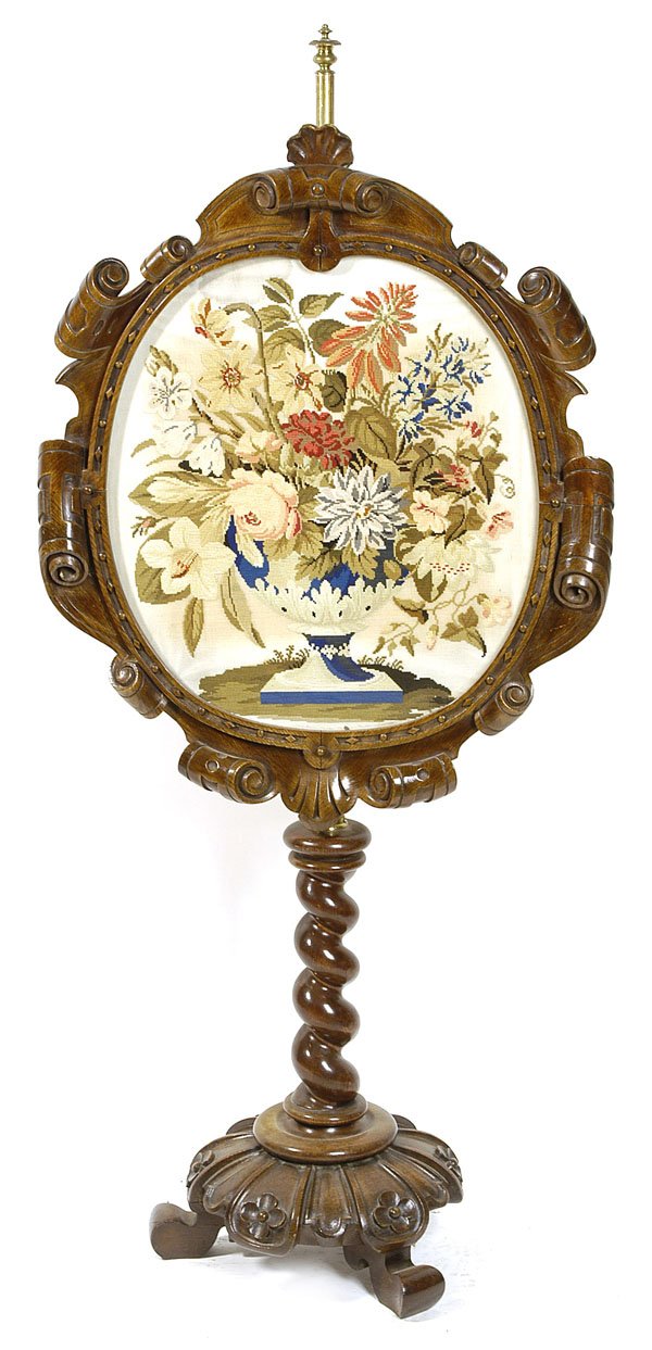 SUPER CARVED OAK VICTORIAN FIRE SCREEN