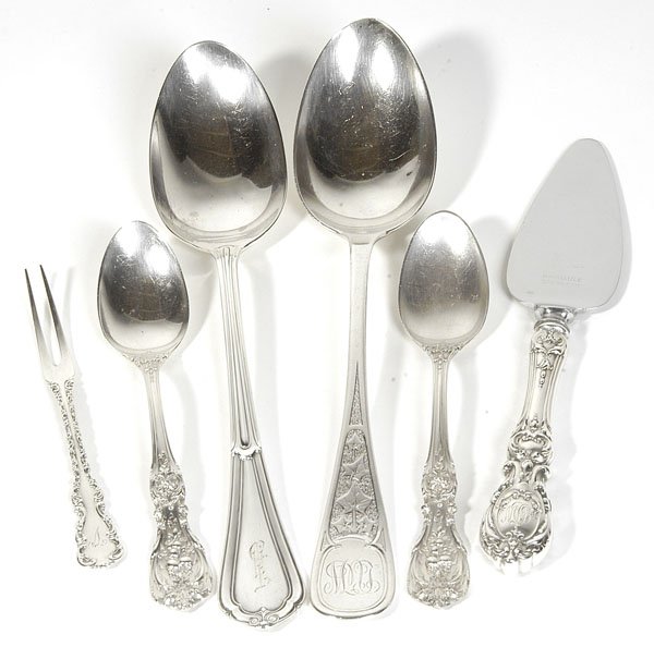 LOT OF SIX PIECES OF STERLING SILVER FLATWARE