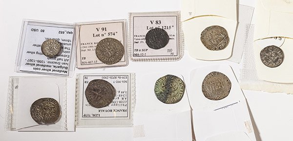9 France & 1 Bulgaria Medieval Coins: Includes; Bulgaria silverIvan Sracimir 1356-1397 AR half grosh;Phillippe VI de Valois 1328-1350 billon double tourmois; Louis XI billon blanc au soleil 1475. point 19e, Saint-Lo; Charles V AR blanc au