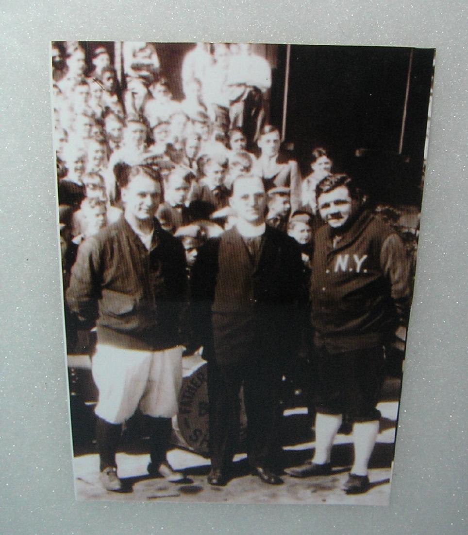 Babe Ruth and Lou Gehrig photo: Babe Ruth and Lou Gehrig photo est. value $30.00-$35.00