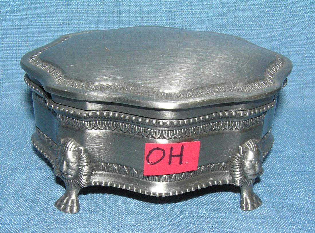 Pewter hinged trinket box Navy blue felt lined: Pewter hinged trinket box Navy blue felt lined est. value $35.00-$40.00