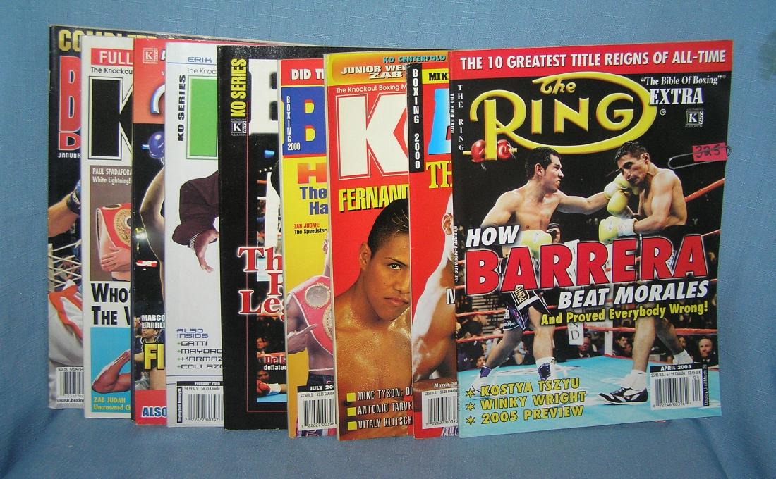 Group of vintage boxing magazines: Group of vintage boxing magazines est. value $25.00-$30.00
