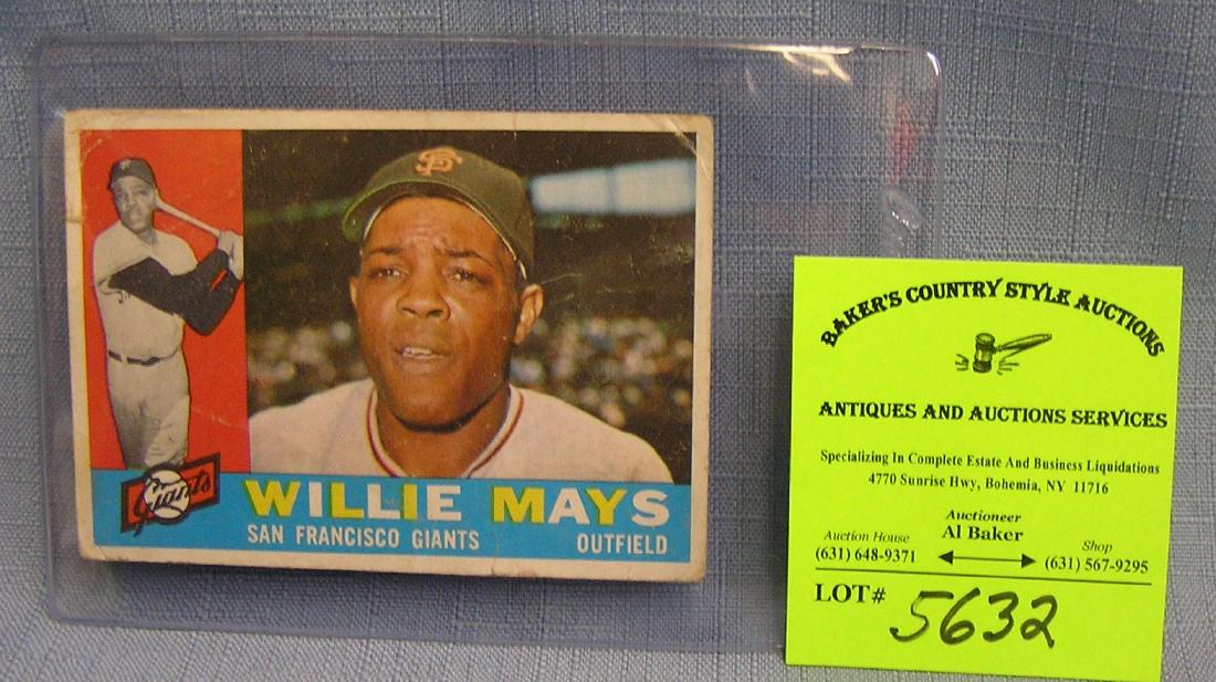 Vintage Topps Willie Mays baseball card: Vintage Topps Willie Mays baseball card