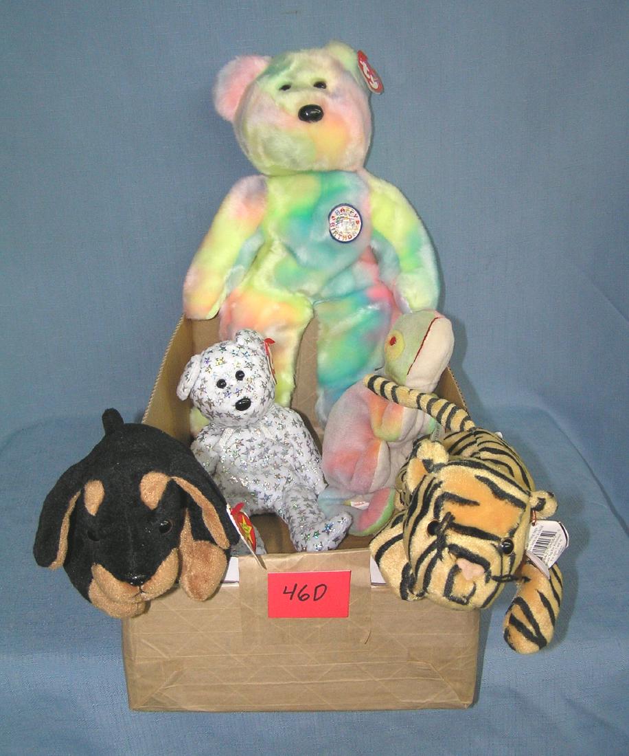 Box of vintage Beanie Babies: Box of vintage Beanie Babies est. value $50.00-$60.00