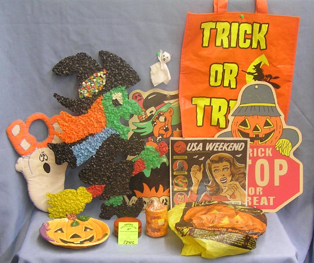 Group of vintage and modern Halloween decorations: Group of vintage and modern Halloween decorations est. value $30.00-$40.00