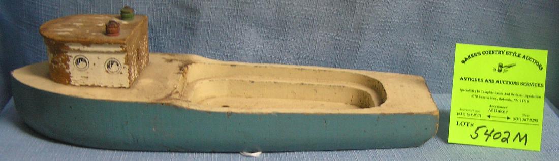 Antique wooden tug boat circa WWII: Antique wooden tug boat circa WWII est. value $75.00-$100.00