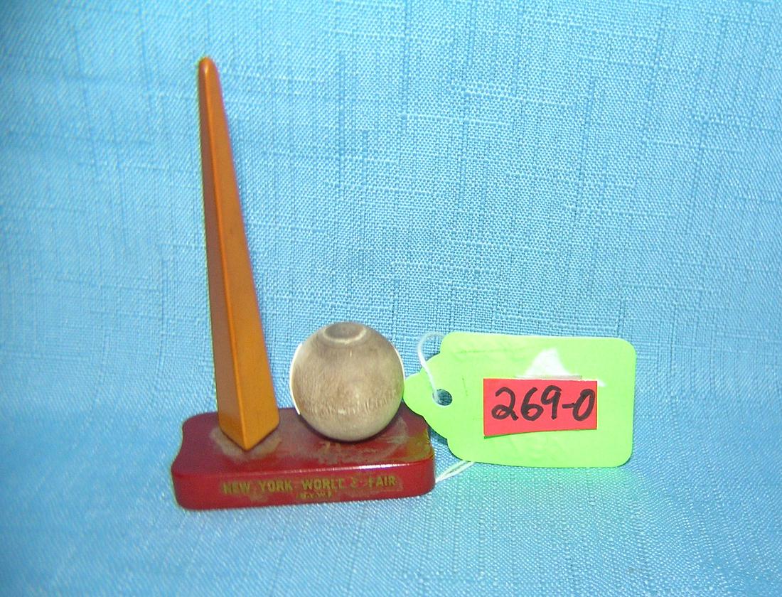 1939 NY World's Fair Trylon & Perishere souvenir: Early 1939 NY World's Fair Trylon and Perishere souvenir bakelite and wood est. value $65.00-$75.00