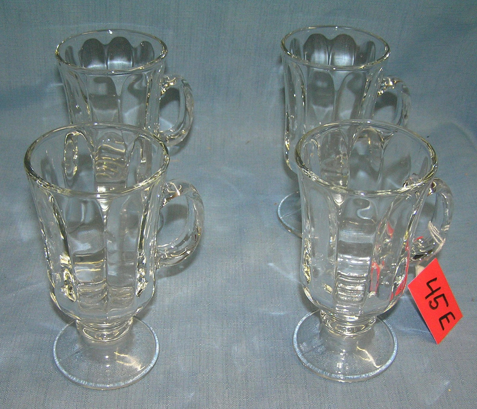 Set of crystal glass mugs: Set of crystal glass mugs est. value $25.00-$35.00