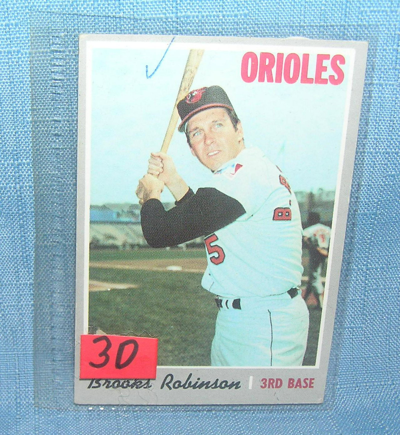 Vintage Brooks Robinson baseball card: Vintage Brooks Robinson baseball card est. value $30.00-$35.00
