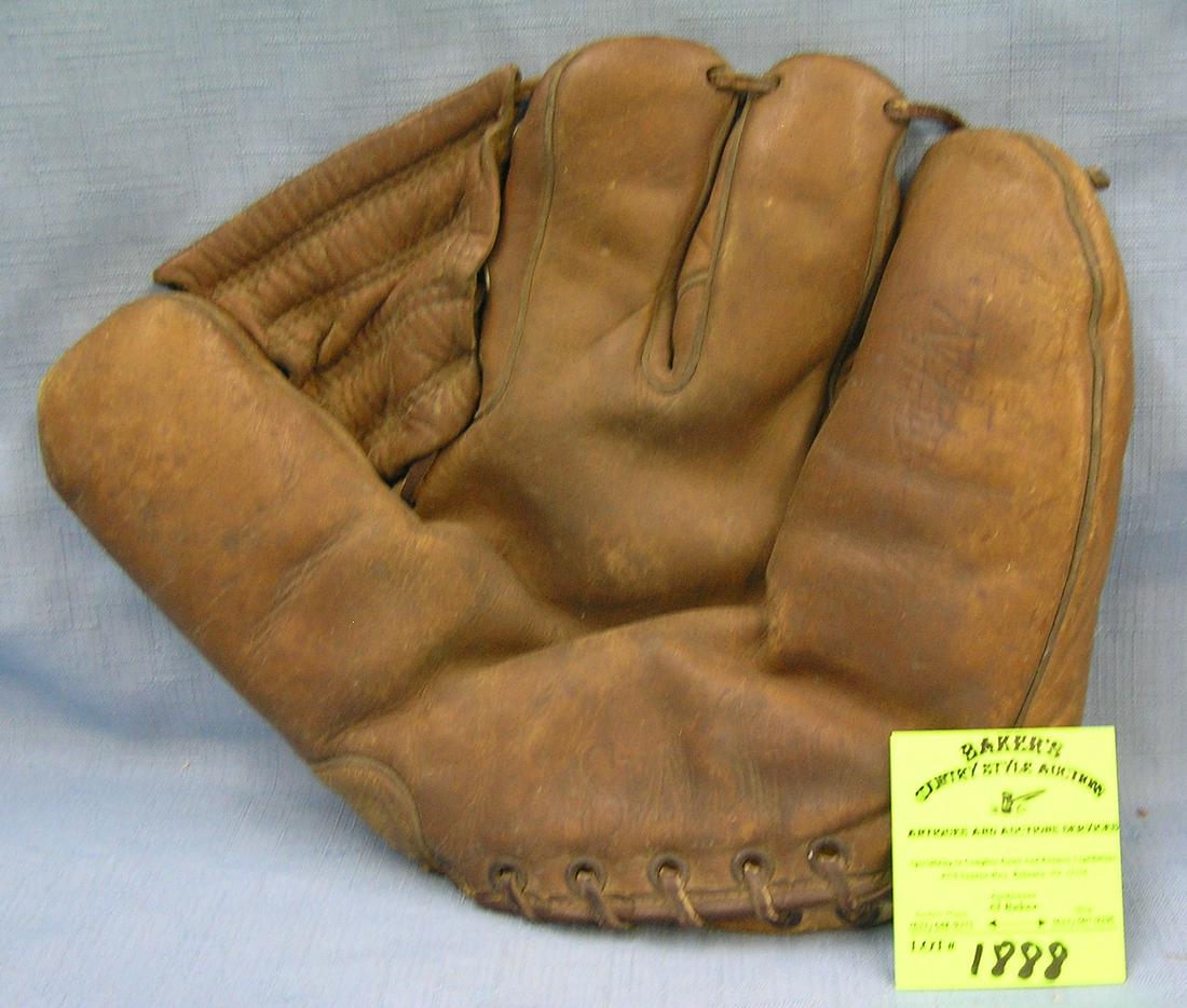 Antique leather baseball glove: Antique leather baseball glove circa 1930’s est. value $150.00-$200.00