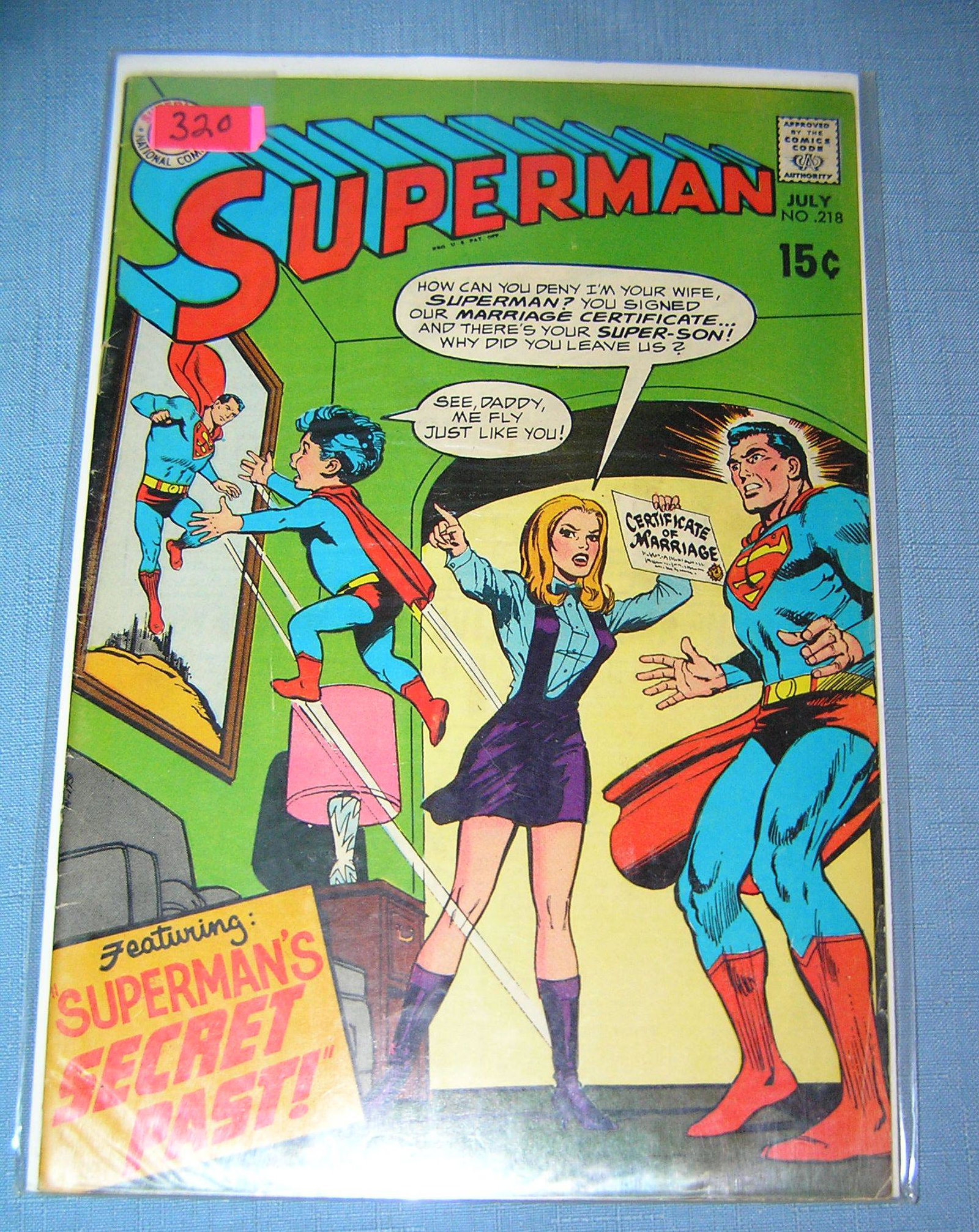 Early Superman comic book: Early Superman comic book est. value $25.00-$30.00