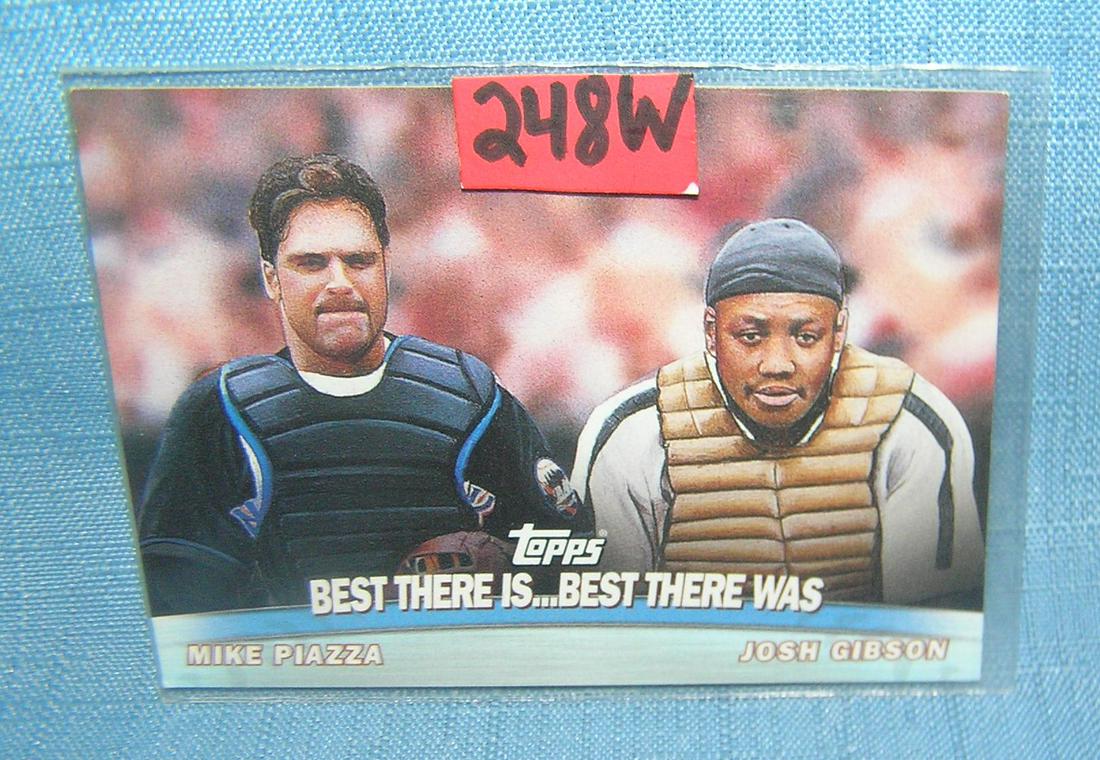 Piazza and Gibson Topps throw back baseball card: Mike Piazza and Josh Gibson Topps throw back baseball card