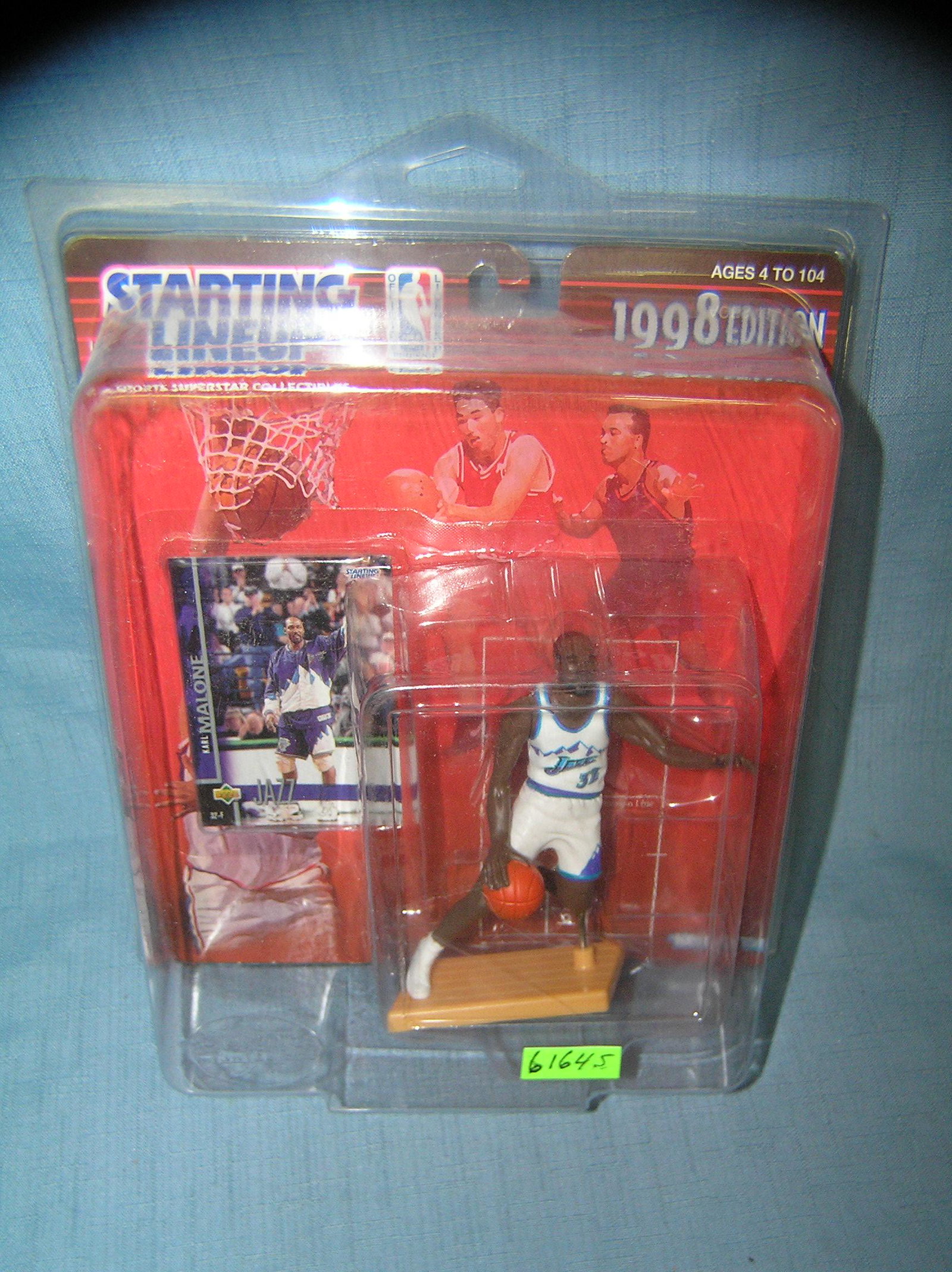 Karl Malone vintage Basketball sports bobble head: Karl Malone vintage Basketball sports bobble head figure est. value $25.00-$30.00