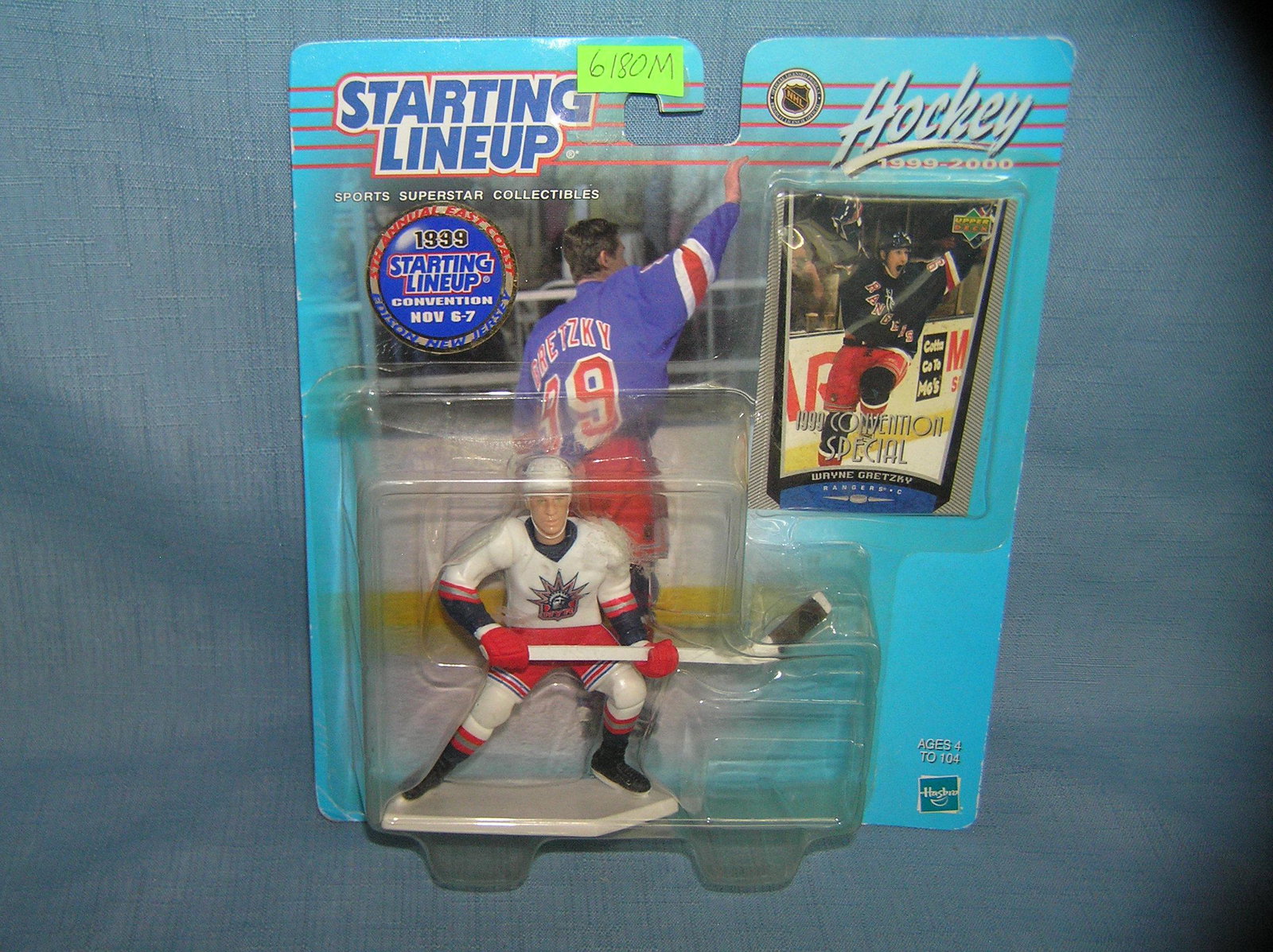 Wayne Gretzky hockey sports figure and sports card: Vintage Wayne Gretzky hockey sports figure and sports card mint on card est. value $25.00-$30.00