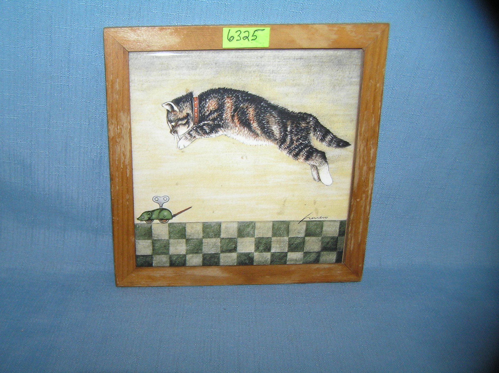 Artist signed playful cat decorated tile: Artist signed playful cat decorated tile est. value $30.00-$35.00