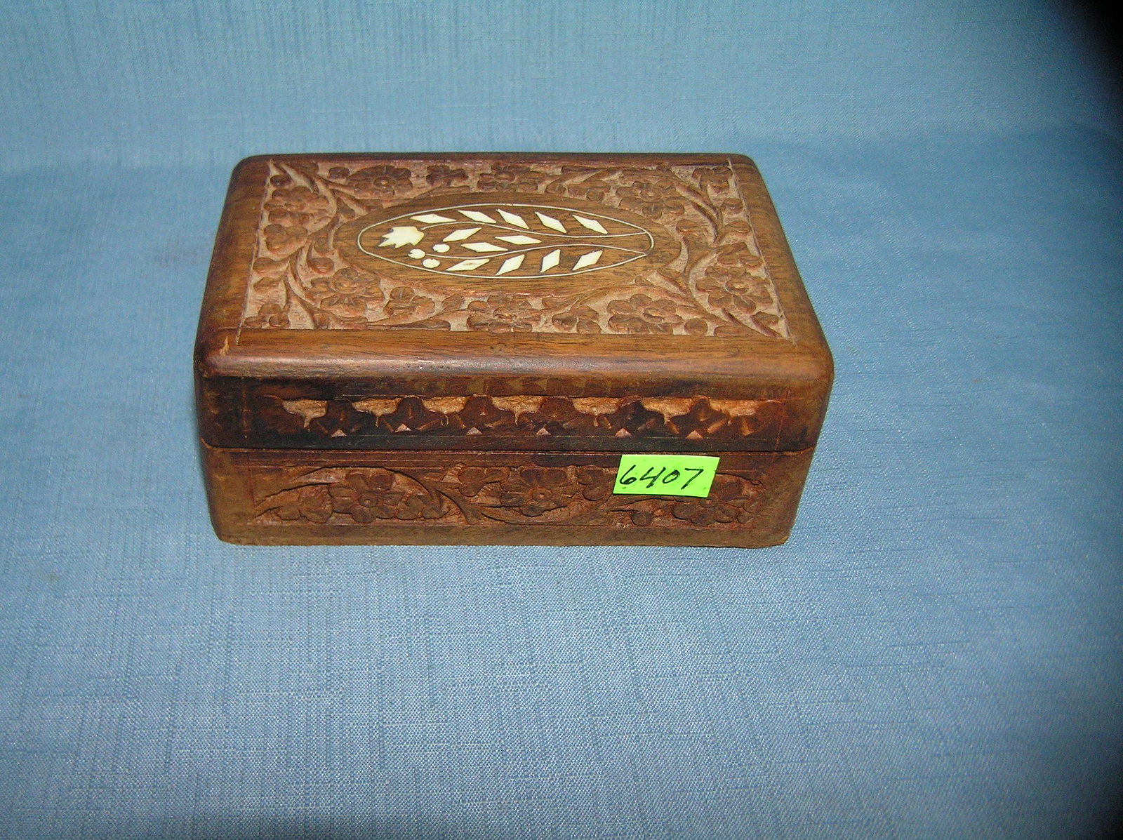Bone inlaid hand carved wood jewelry/trinket box: Bone inlaid hand carved wood jewelry/trinket box est. value $40.00-$50.00