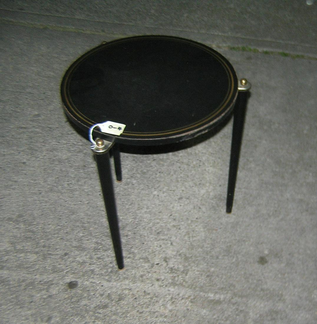 Wood with brass trim side table: Wood with brass trim side table est. value $25.00-$30.00