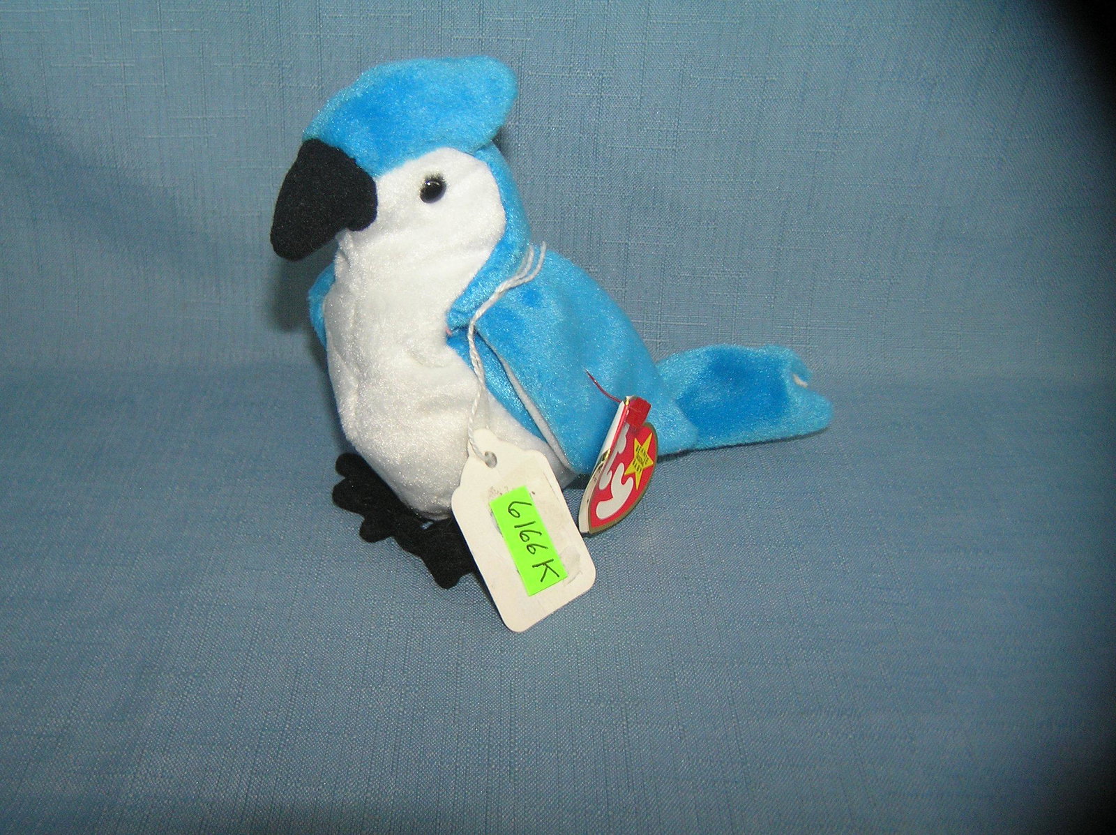 Vintage Rocket blue jay Beanie Baby toy: Vintage Rocket blue jay Beanie Baby toy est. value $25.00-$30.00