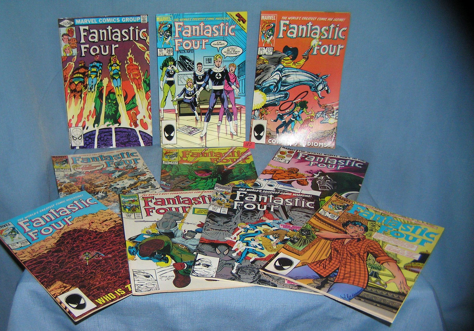 Collection of vintage Fantastic 4 comic books: Collection of vintage Fantastic 4 comic books mint old dealer store stock est. value $50.00-$60.00
