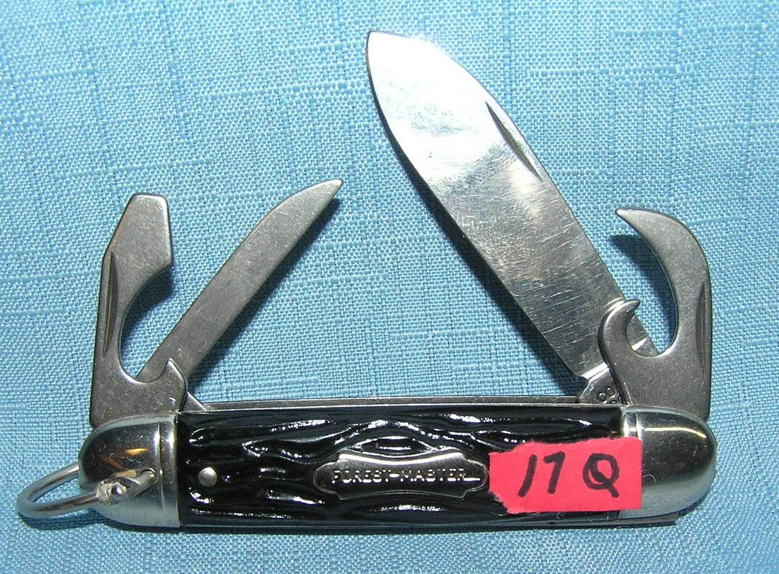 Vintage Forest Master 4 bladed pocket knife: Vintage Forest Master 4 bladed pocket knife by Colonial Knife Co. USA circa 1950's mint old dealer store stock with original bag never distributed est. value $40.00-$50.00