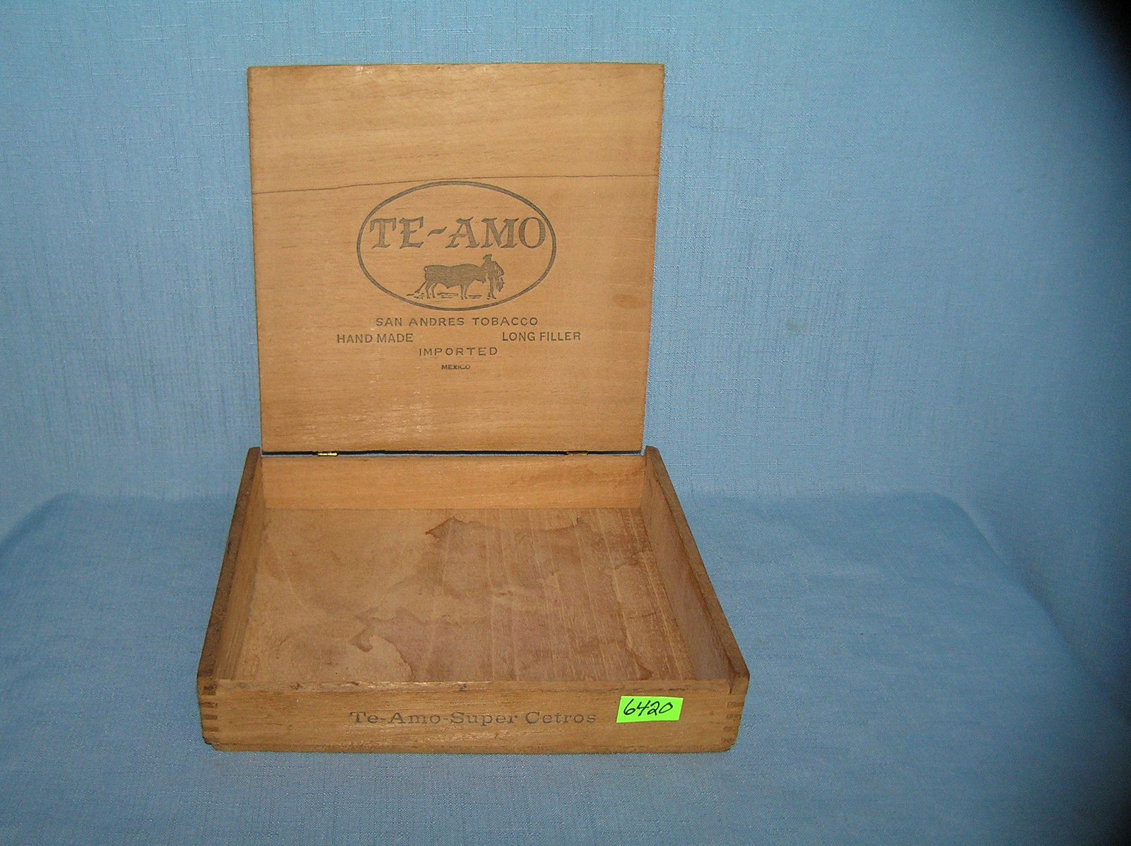 Early wood cigar box: Early wood cigar box est. value $25.00-$30.00