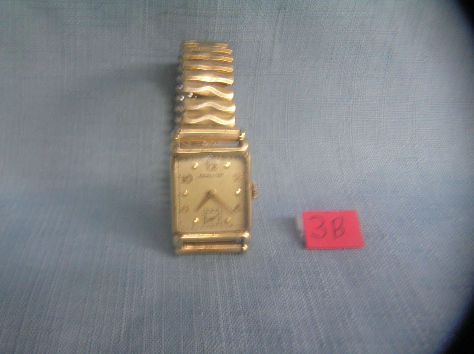 Antique Hamilton 14K gold filled men's wrist watch: Antique Hamilton 14K gold filled men's wrist watch circa 1930's est. value $300.00-$350.00