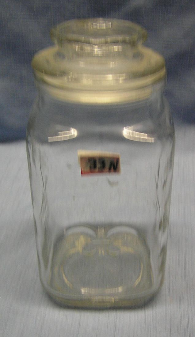 Vintage all glass country store style candy jar: Vintage all glass country store style candy jar est. value $20.00-$25.00