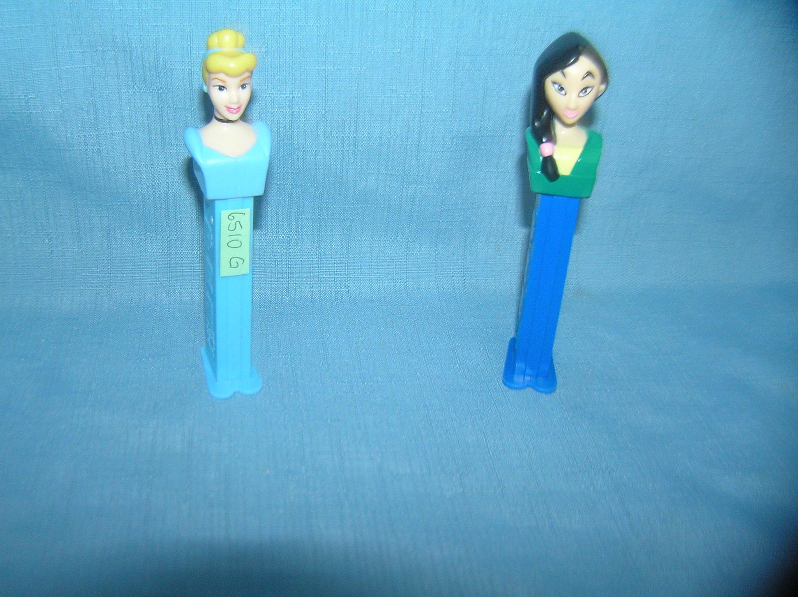 Pair of vintage PEZ Candy containers: Pair of vintage PEZ Candy containers est. value $25.00-$30.00