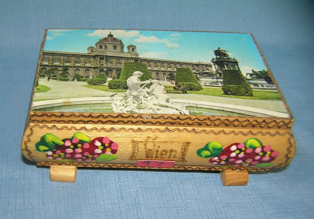 Hand painted Swiss mechanical musical jewelry box: Hand painted Swiss mechanical musical jewelry box est. value $50.00-$60.00