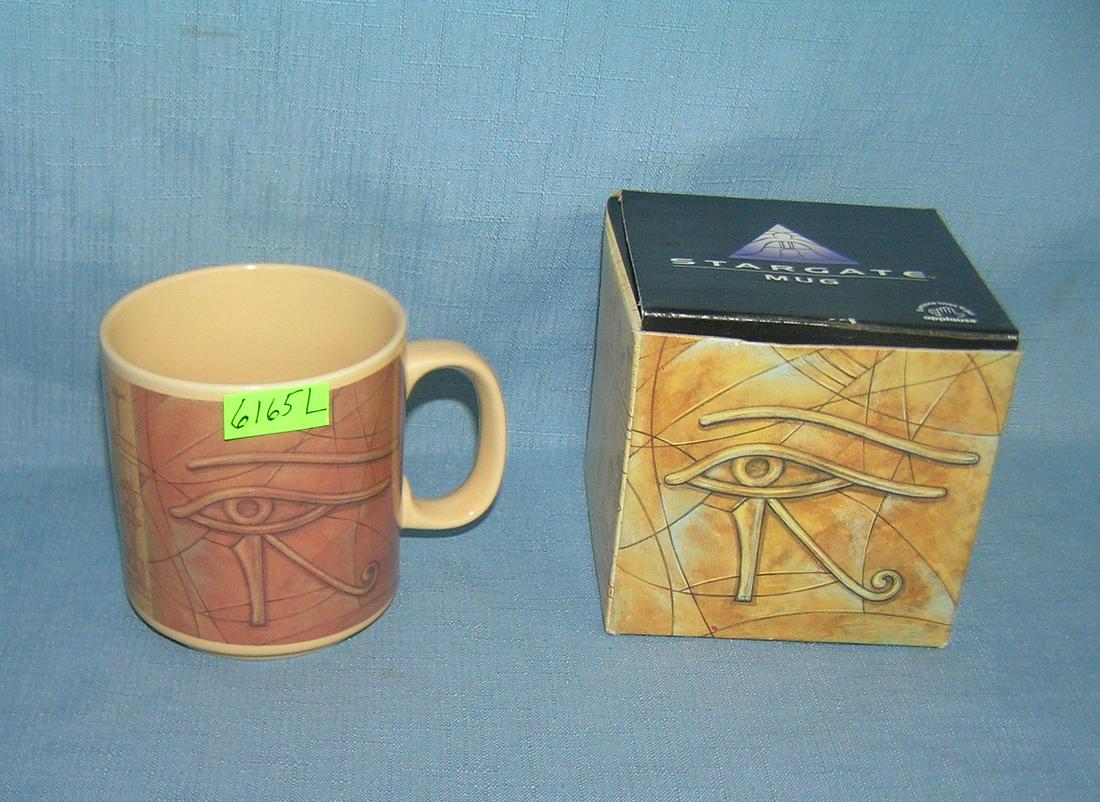 Vintage Star Gate collector's mug: Vintage Star Gate collector's mug by Applause mint with original box est. value $20.00-$25.00