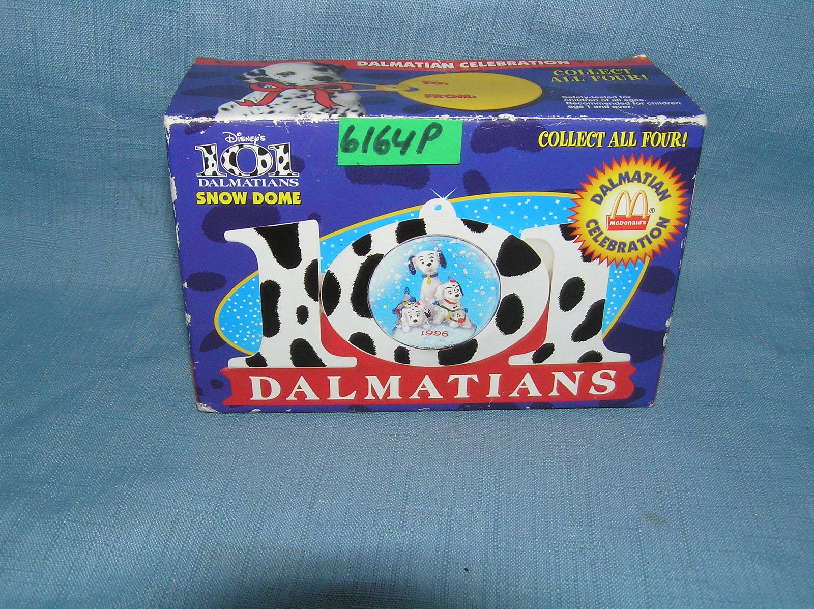 Disney 101 dalmations snowdome ornament: Disney 101 dalmations snowdome ornament est. value $25.00-$30.00