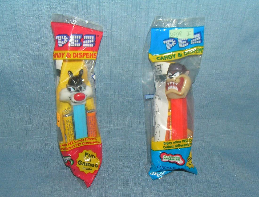 Pair of vintage PEZ Candy containers: Pair of vintage PEZ Candy containers est. value $25.00-$30.00