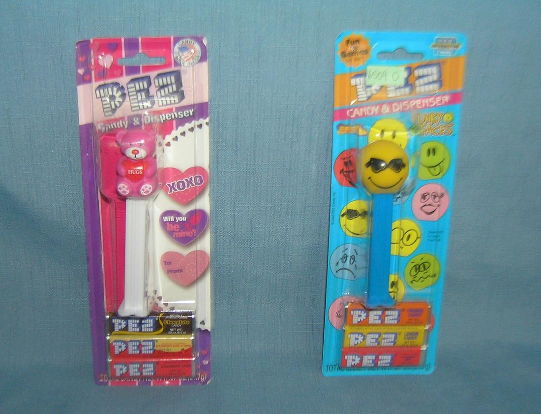 Pair of vintage PEZ Candy containers: Pair of vintage PEZ Candy containers est. value $25.00-$30.00