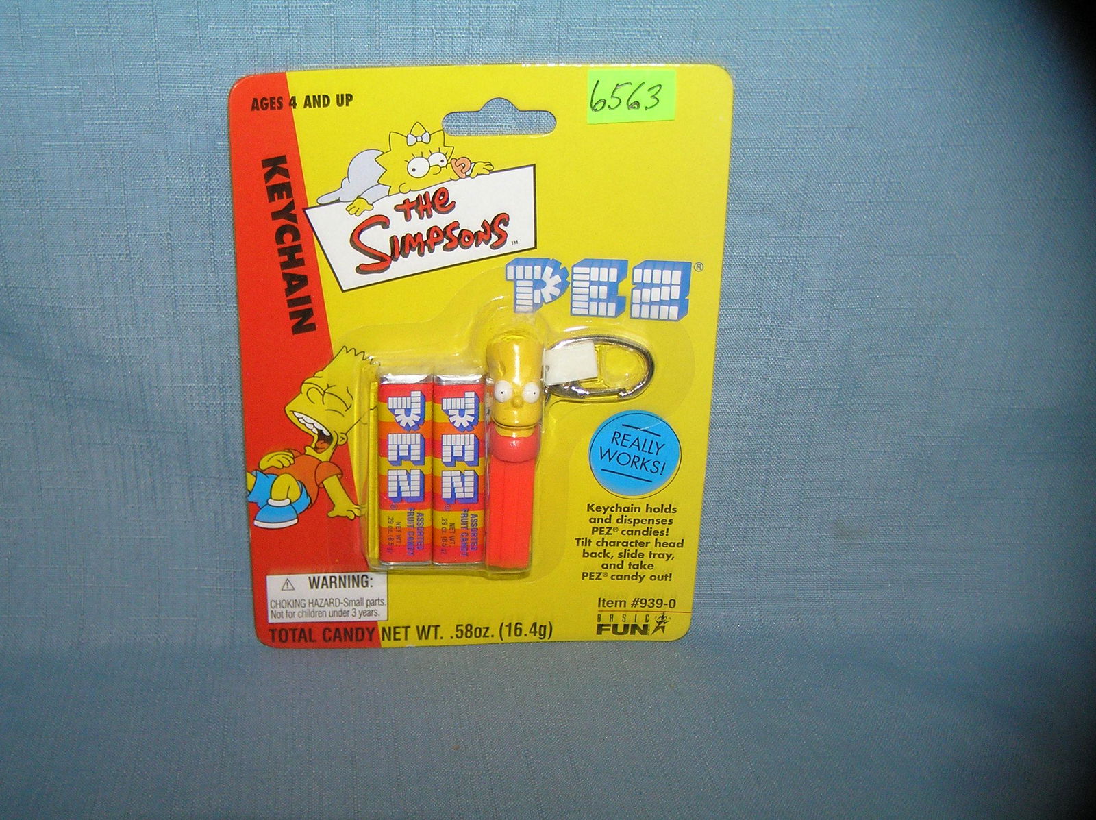 Vintage Simpson PEZ candy container and Key chain: Vintage Simpson PEZ candy container and key chain mint on card est. value $15.00-$20.00