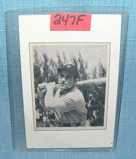 Yogi Berra Bowman reprint Baseball card: Yogi Berra Bowman reprint Baseball card