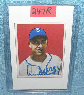 Gil Hodges Bowman reprint Baseball card: Gil Hodges Bowman reprint Baseball card