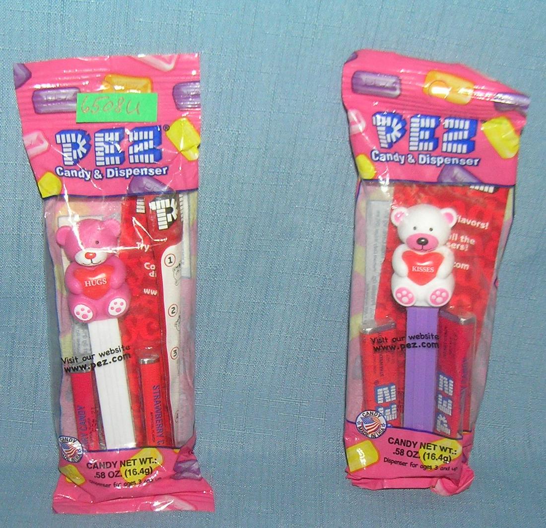 Pair of vintage PEZ Candy containers: Pair of vintage PEZ Candy containers est. value $25.00-$30.00