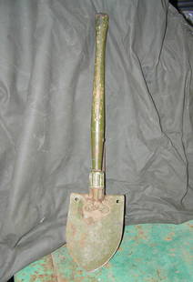 Korean War trench shovel US dated 1952: Korean War trench shovel US dated 1952 est. value $80.00-$100.00
