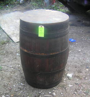Antique wine barrel circa 1880's: Antique wine barrel circa 1880's est. value $150.00-$200.00