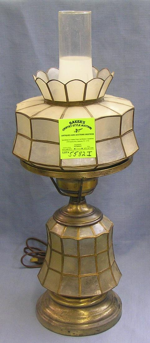 Vintage brass and shell table lamp: Vintage brass and shell table lamp est, value $150.00-$200.00